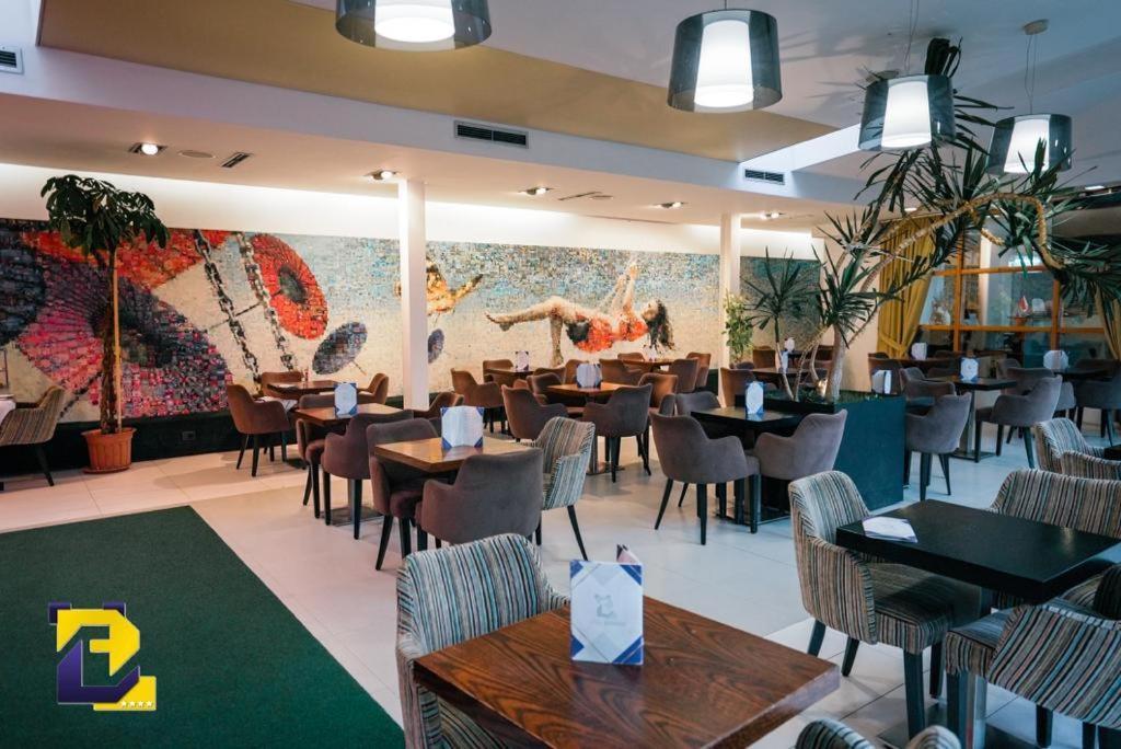 Hotel Bermon Tirana Eksteriør billede