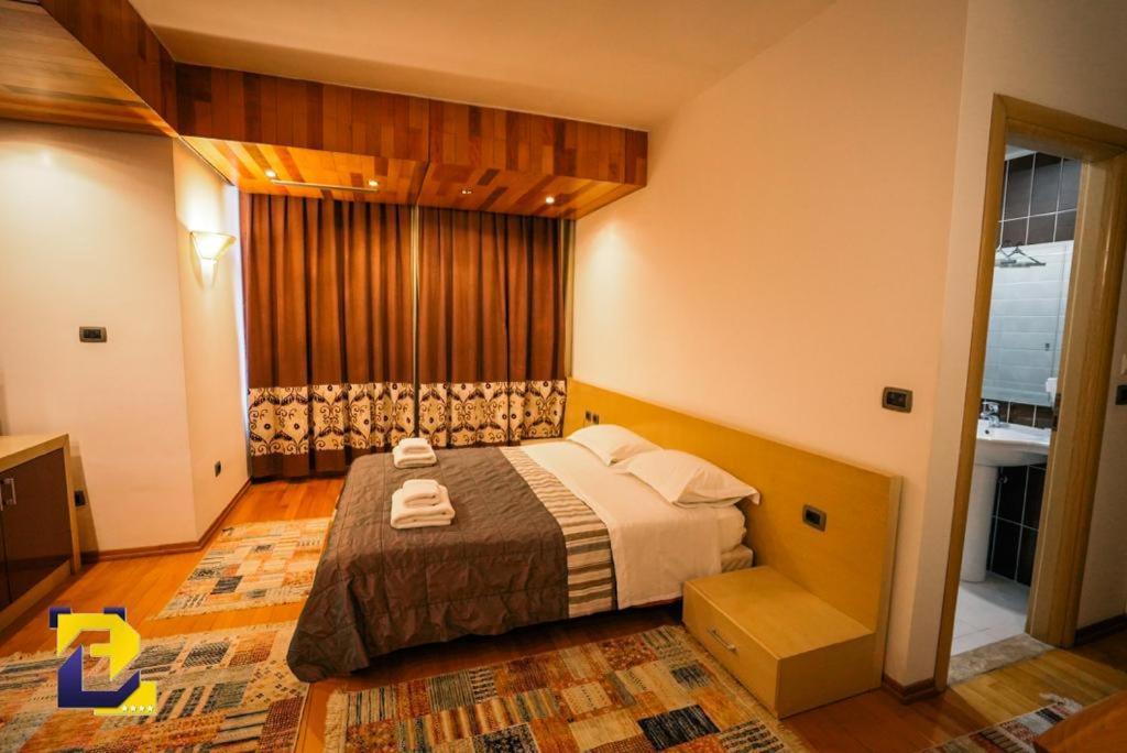 Hotel Bermon Tirana Eksteriør billede