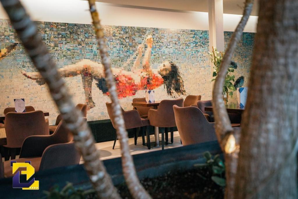 Hotel Bermon Tirana Eksteriør billede